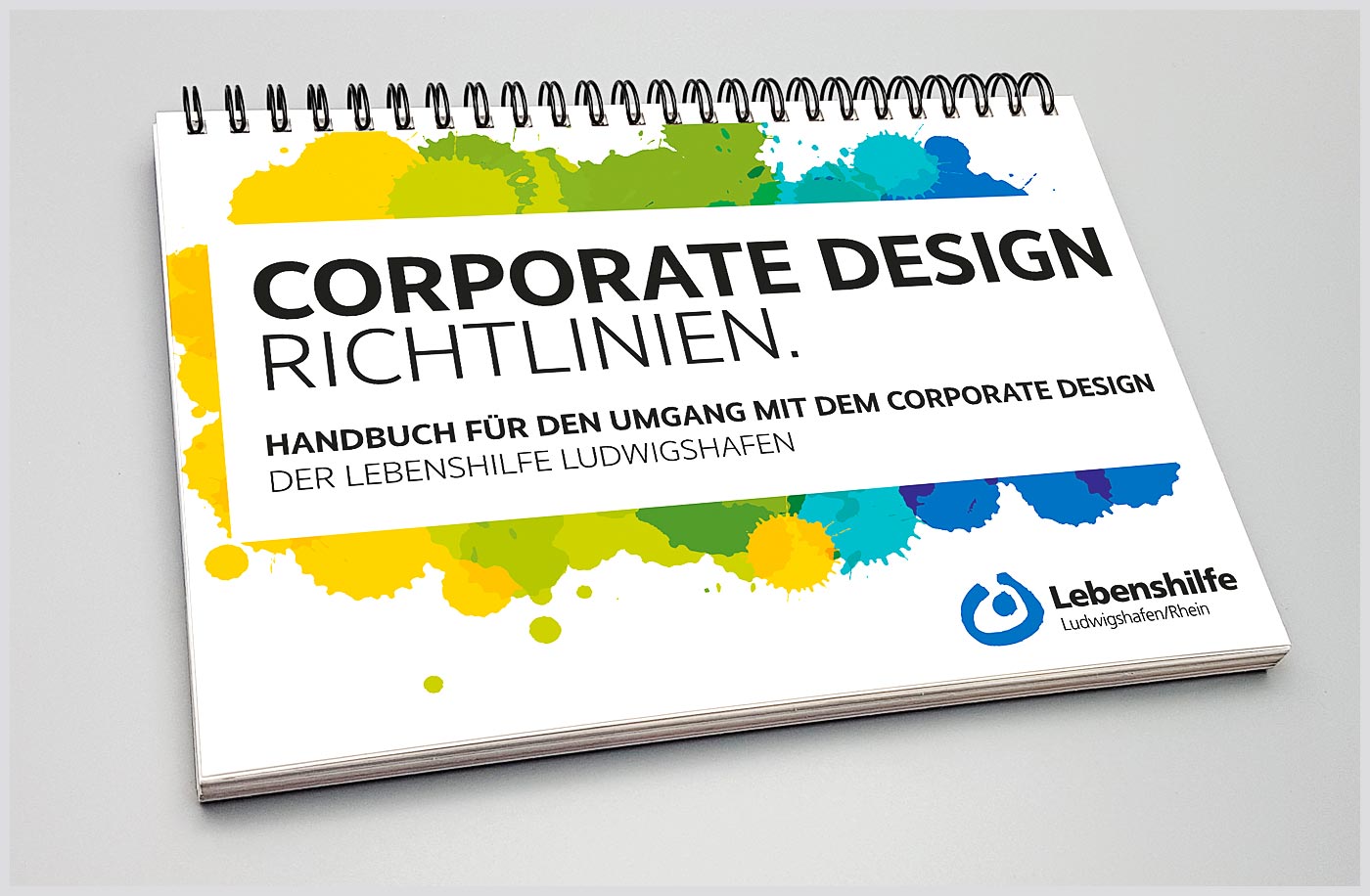 Foto des Corporate Design Manuals